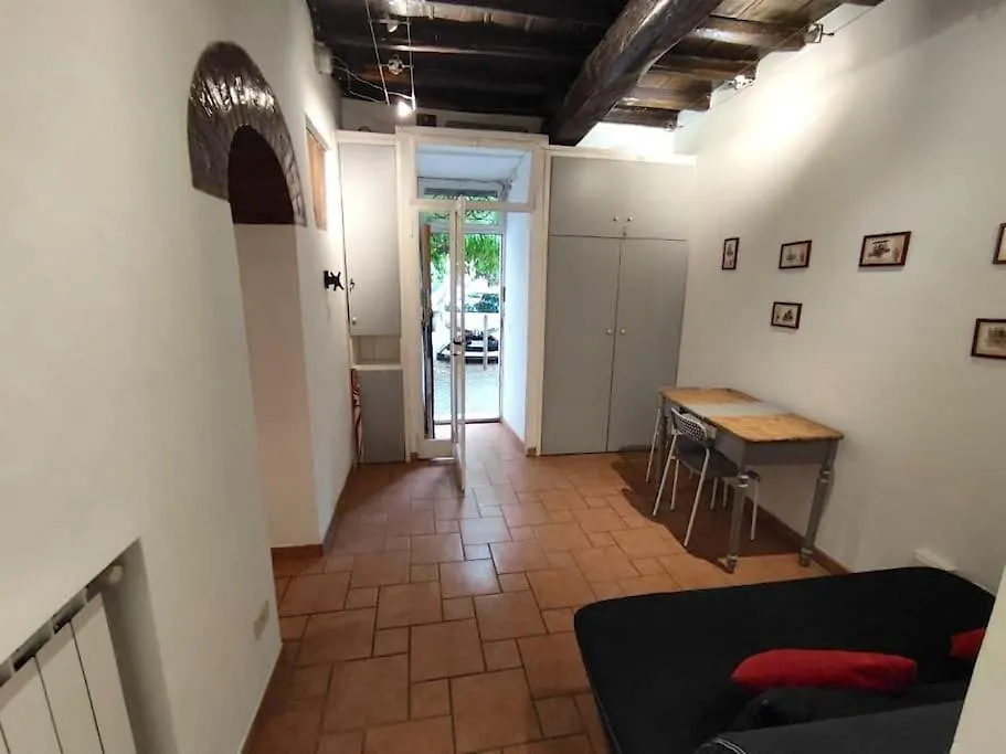 Vicolo Del Bologna Apartment-1