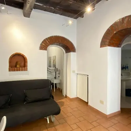 Vicolo Del Bologna Apartment-3